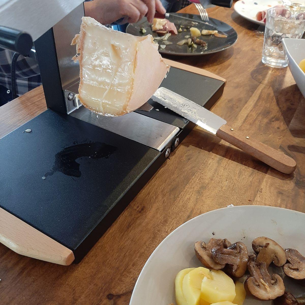 Raclette demi-meule Louis Tellier, photo 2 sur 5