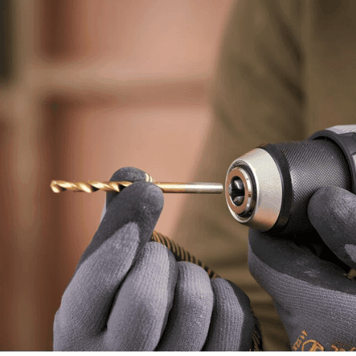 Perceuse-visseuse et outils Stanley